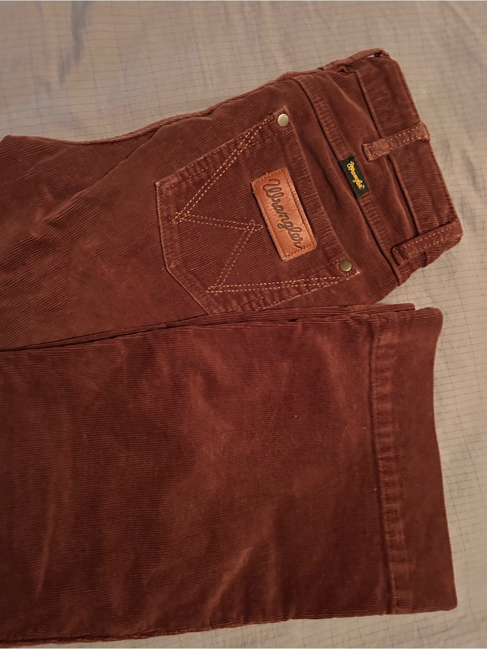Wrangler Women’s Corduroy Straight Jeans - Chestnut Brown - Picture 2 of 4